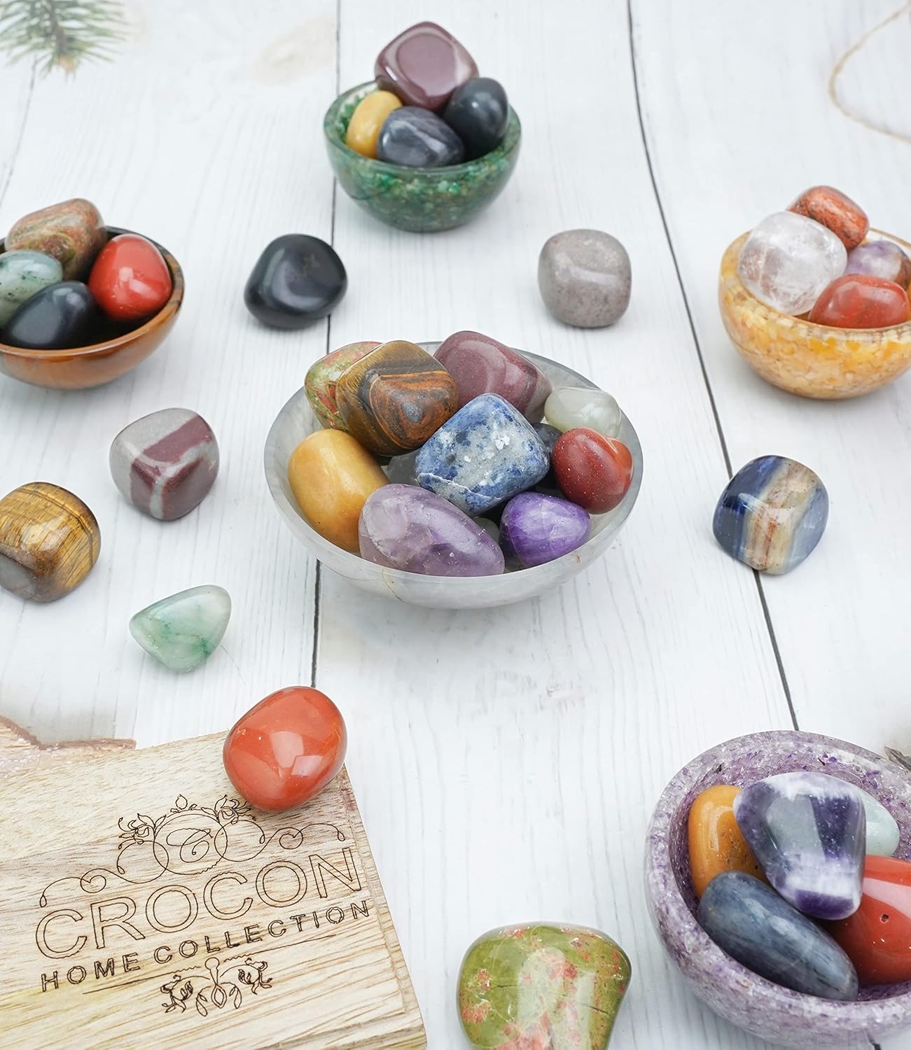 Crocon 1LB Assorted Crystals Tumbled Stones Bulk Set 2000+ Carats Pocket Crystal Healing Balancing Gemstones Tumbled Collection Palm Stone Good Luck Charm Gift Craft Home Decor Size: 20-25 mm