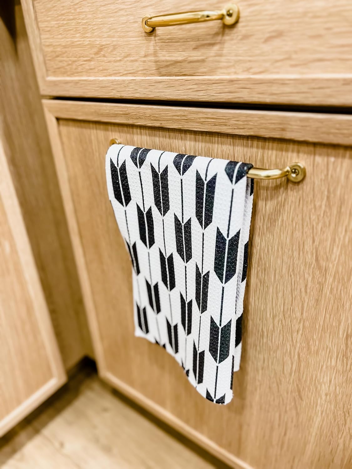 2 Pack Double Sided Kitchen Towels || Dish Towels || Quick Dry || Designer Prints || Highly Absorbent || Hanging Hook (Black)