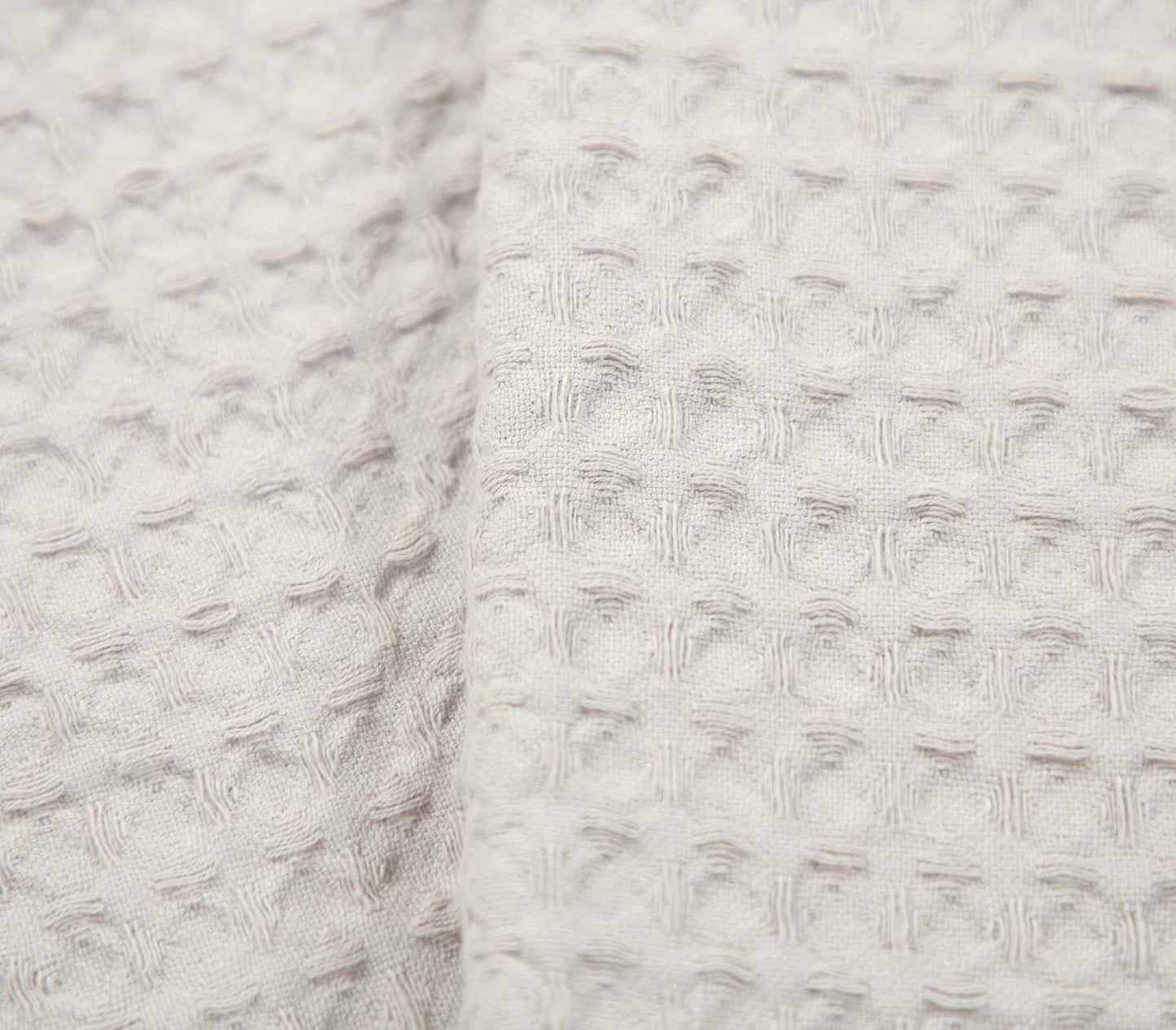 HILLFAIR 100% Combed Cotton Blanket– Queen Size Bed Blanket– Warm Soft All Season Breathable Lightweight Summer Blankets– Waffle Weave Home Decor Bed Blanket- Ivory Queen Bed Cotton Blankets/Bedcover