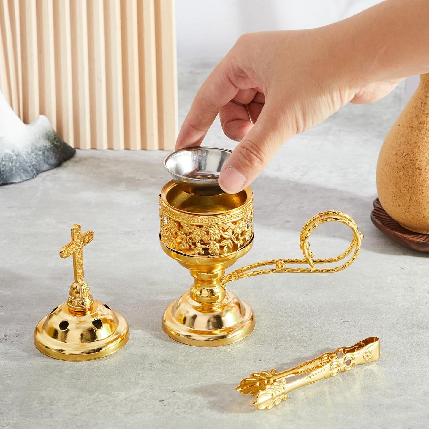 Zonon 2 Sets Incense Burner with Tong, Frankincense Charcoal Incense Stand Holder, Ideal for Yoga, Spa, Aromatherapy, Home and Christian Church Censer(Gold)