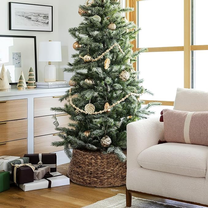 SUNNYPARK Christmas Tree Collar, 23.5’’ Hand-Woven Natural Water Hyacinth Christmas Tree Collar Basket Base Cover - Chestnut Brown