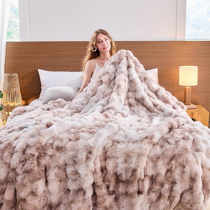 Lotus Karen Faux Fur Throw Blanket Tie-Dye Beige - Big Bubble Rabbit Fluff Blanket for Couch, Large Fluffy Fuzzy Cozy Blankets,Thick Furry Plush Shaggy Blankets,90x90 Inches