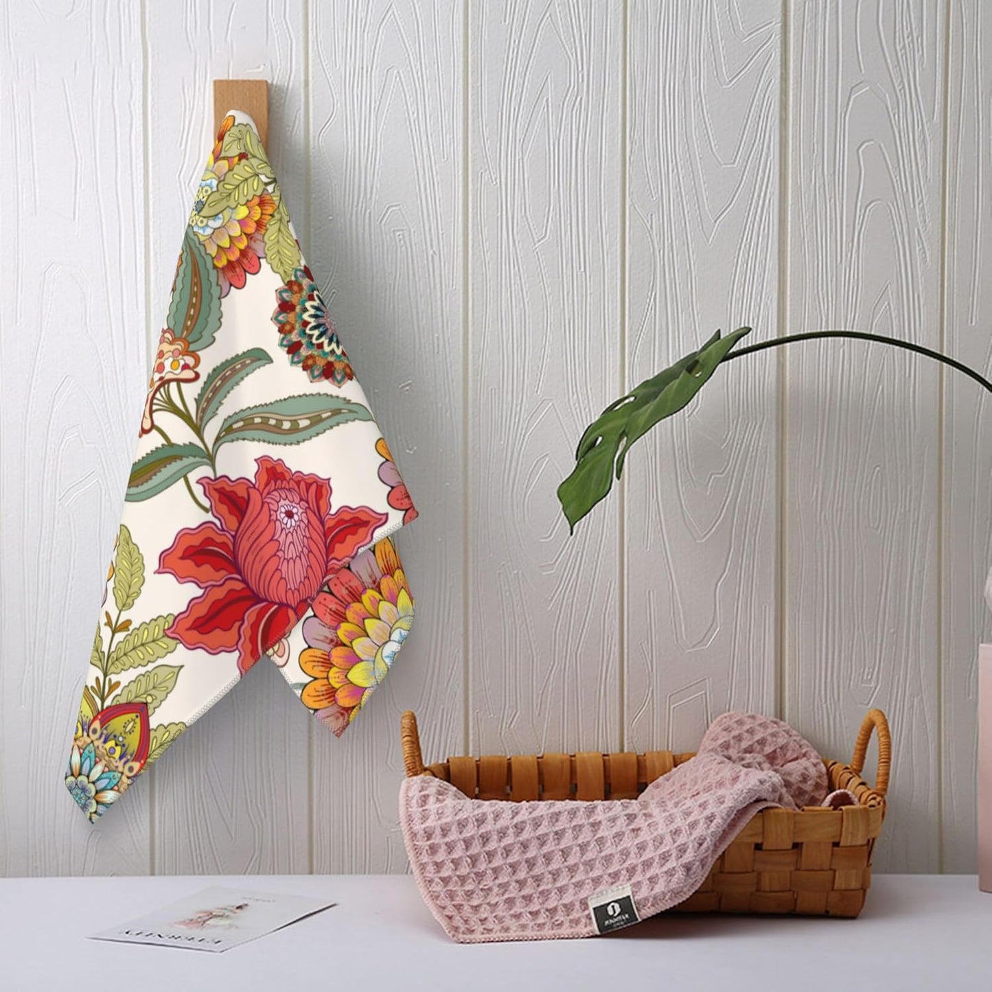 Boho Floral Hand Towels for Bathroom, Colorful Flowers Decorative Bath Towels for Yoga Swim Hotel Spa Kitchen Home Bathroom Decor 14x28 Inch 2 Piece