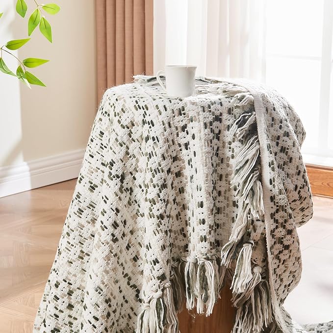 lifein Throw Blanket for Couch - Boho Throw Blanket, Knit Woven Blanket, Soft Decorative Blankets&Throws with Tassels for Bed,Sofa,Chair,Home Decor (Green, 50 * 60, Braid)