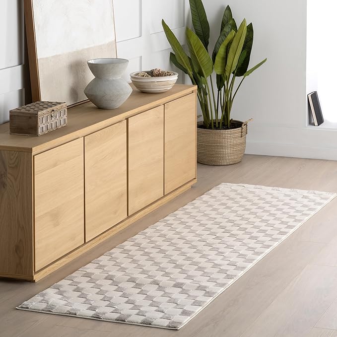 nuLOOM 2'8" x 8' Indoor Area Rug, 100% Recycled PET, Machine Washable, Oeko-TEX Certified, Medium Pile, Pet-Friendly, Alaiya Checkered Cream