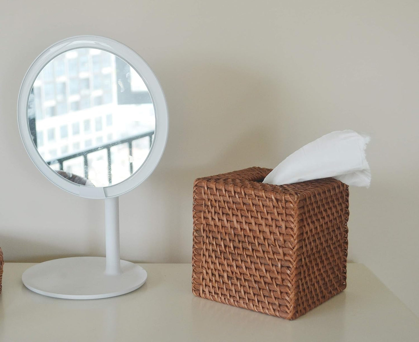 Rattan Tissue Box Cover Natural Woven Facial Napkin Holder Square (Honey Brown, 5.5x5.5x5.9 Inch)