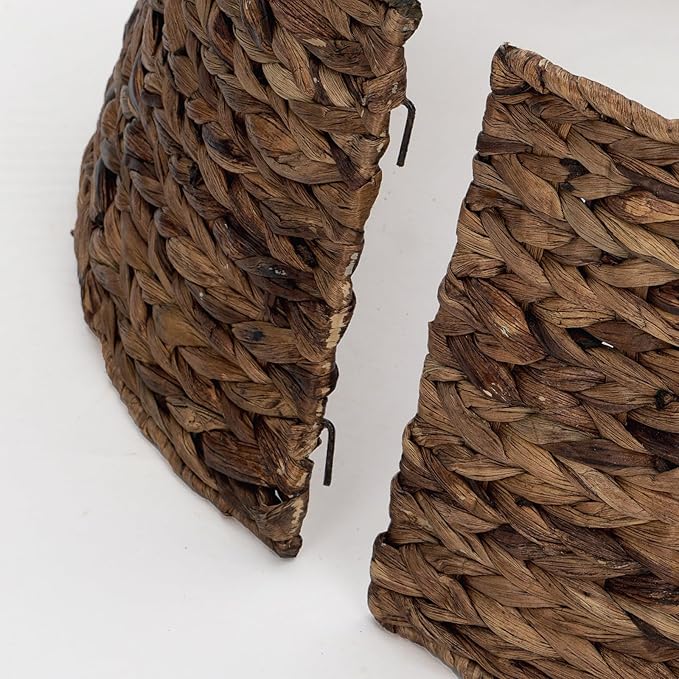 SUNNYPARK Christmas Tree Collar, 23.5’’ Hand-Woven Natural Water Hyacinth Christmas Tree Collar Basket Base Cover - Chestnut Brown