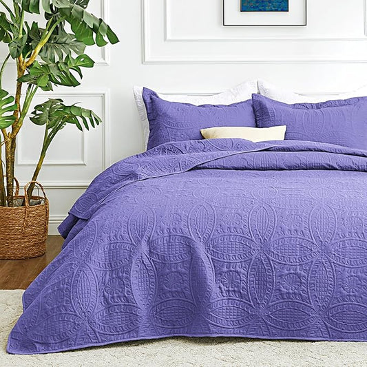 Love's cabin California King Size Quilt Bedding Set Deep Purple Bedspreads - Cal King Summer Lightweight Bedspread Comforter - Coin Pattern Coverlet for All Season - 3 Pieces (1 Quilt, 2 Pillow Shams)