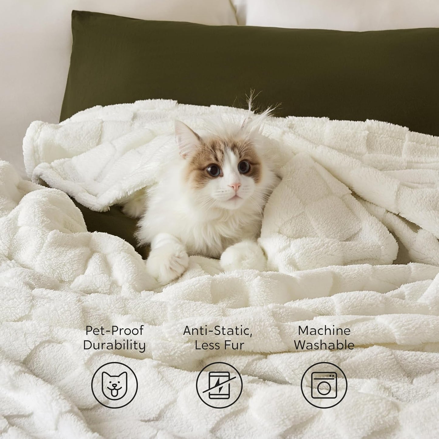 Joiedomi Throw Blanket for Couch, Soft White Fleece Checkered Blankets Gifts for Women Mom Girls, 280GSM Cozy Cute Soft Throw Home Room Decor Aesthetic Gifts 50x60 Inches