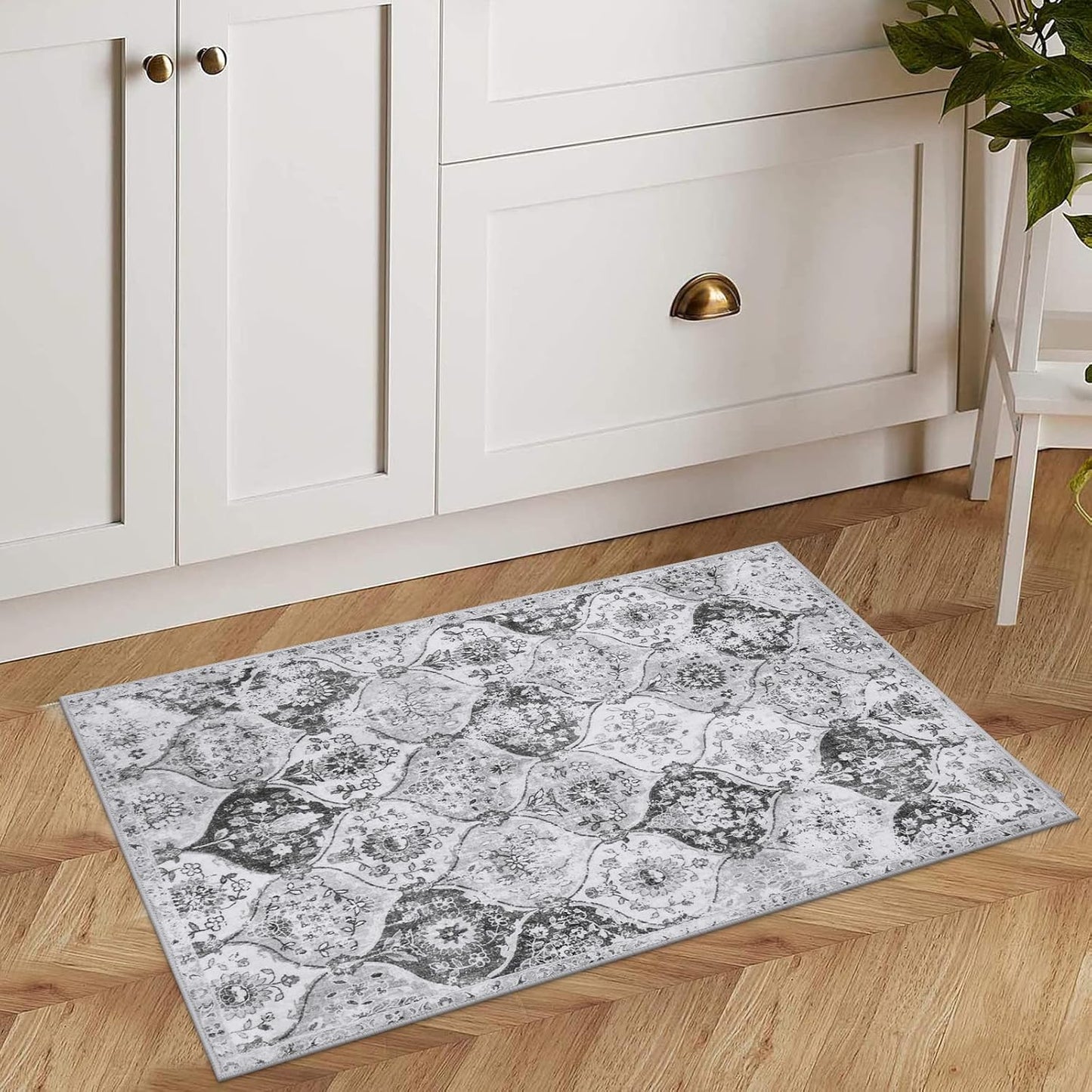 Lahome Moroccan Trellis Washable Rug, 2x3 Kitchen Rugs for Entryway Bathroom, Non-Slip Indoor Door Mat Ultra-Thin, Small Oriental Throw Carpet for Bedroom Entry, Silver/Grey