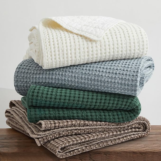 Levtex Home Mills Waffle Twin XL/Twin Quilt Set (68x86in) with 1 Pillow Sham (26x20in) - Forest Green - 100% Cotton Twin Size Quilt Bedding Set - Lightweight, Soft, Pre-Washed