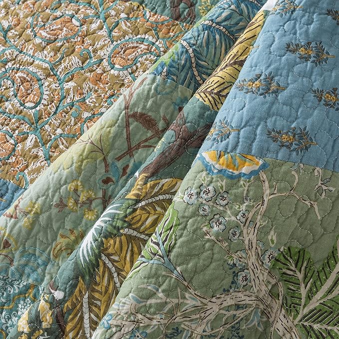 NEWLAKE Cotton Patchwork Bedspread, 3-Piece Bedding Quilt Set with Real Stitched Embroidery, Reversible Matelasse Bed Coverlet Set,Green Farmhouse Garden,Queen Size