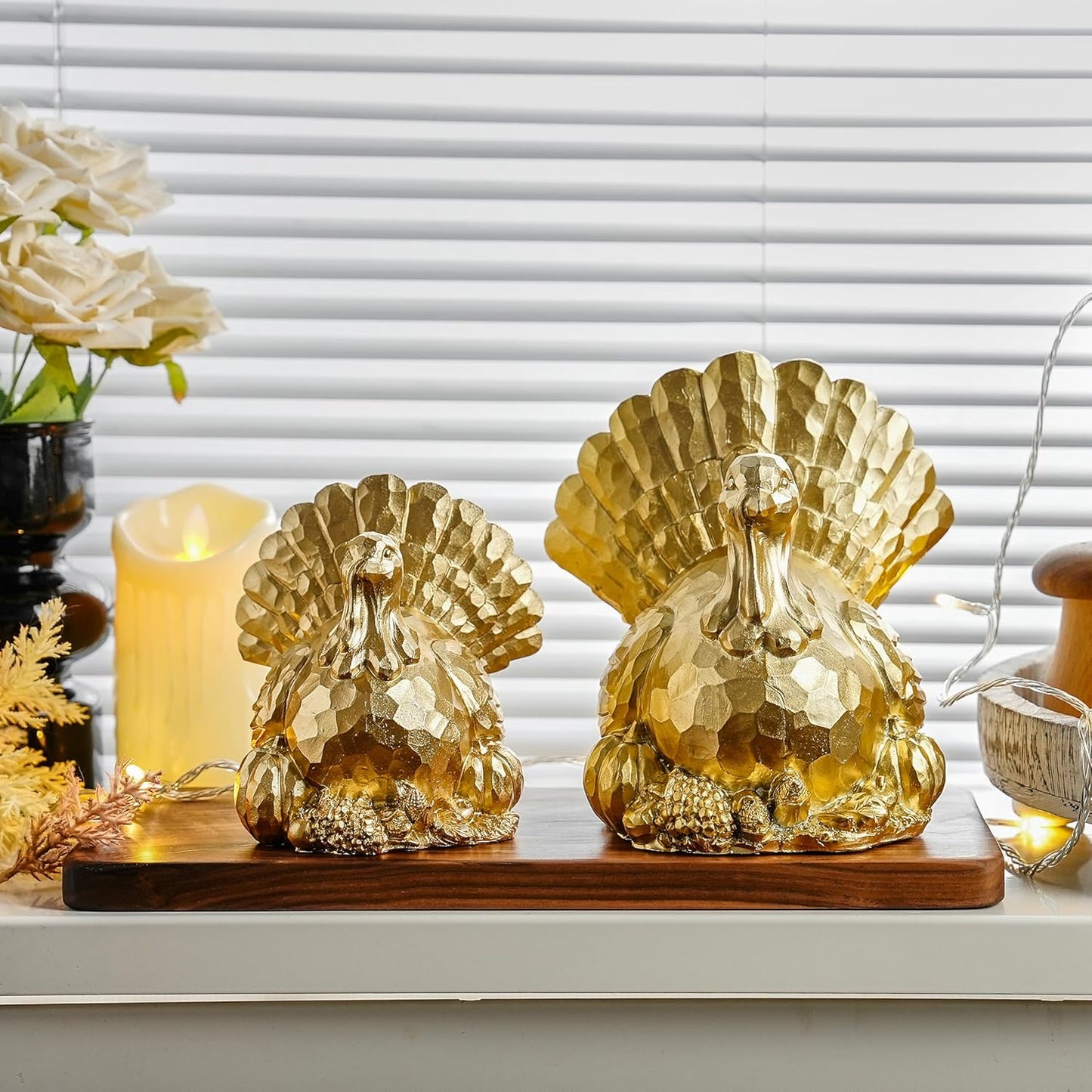 Thanksgiving Turkeys Decor, Gold Resin Turkey Figurine, Small Turkeys Statue for Decorating, Turkey Centerpiece for Table Kitchen Decoration, Harvest Home Decor