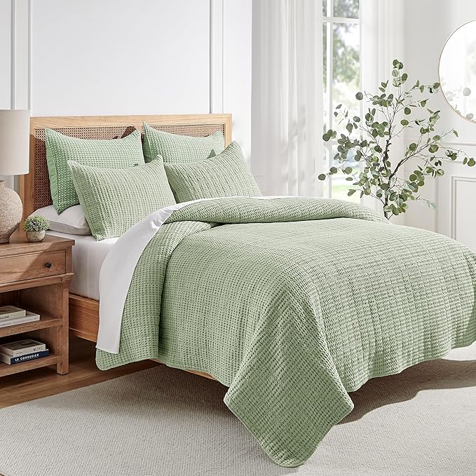 Levtex Home Mills Waffle Twin XL/Twin Quilt Set (68x86in) with 1 Pillow Sham (26x20in) - Desert Sage - 100% Cotton Twin Size Quilt Bedding Set - Lightweight, Soft, Pre-Washed
