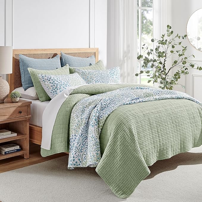 Levtex Home Mills Waffle Twin XL/Twin Quilt Set (68x86in) with 1 Pillow Sham (26x20in) - Desert Sage - 100% Cotton Twin Size Quilt Bedding Set - Lightweight, Soft, Pre-Washed