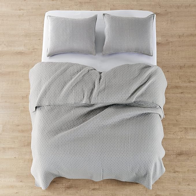 Levtex Home Cross Stitch Reversible Twin XL/Twin Quilt Set (68x86in) and 1 Pillow Sham (26x20in) - Stitch Texture - Light Grey - Cotton Twin/Twin Size Quilt Bedding Set - Lightweight Soft Pre-Washed