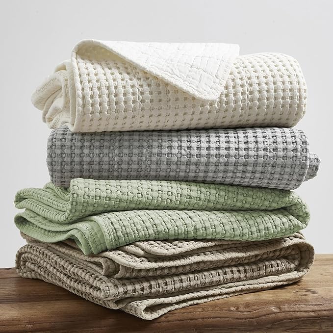 Levtex Home Mills Waffle Twin XL/Twin Quilt Set (68x86in) with 1 Pillow Sham (26x20in) - Desert Sage - 100% Cotton Twin Size Quilt Bedding Set - Lightweight, Soft, Pre-Washed