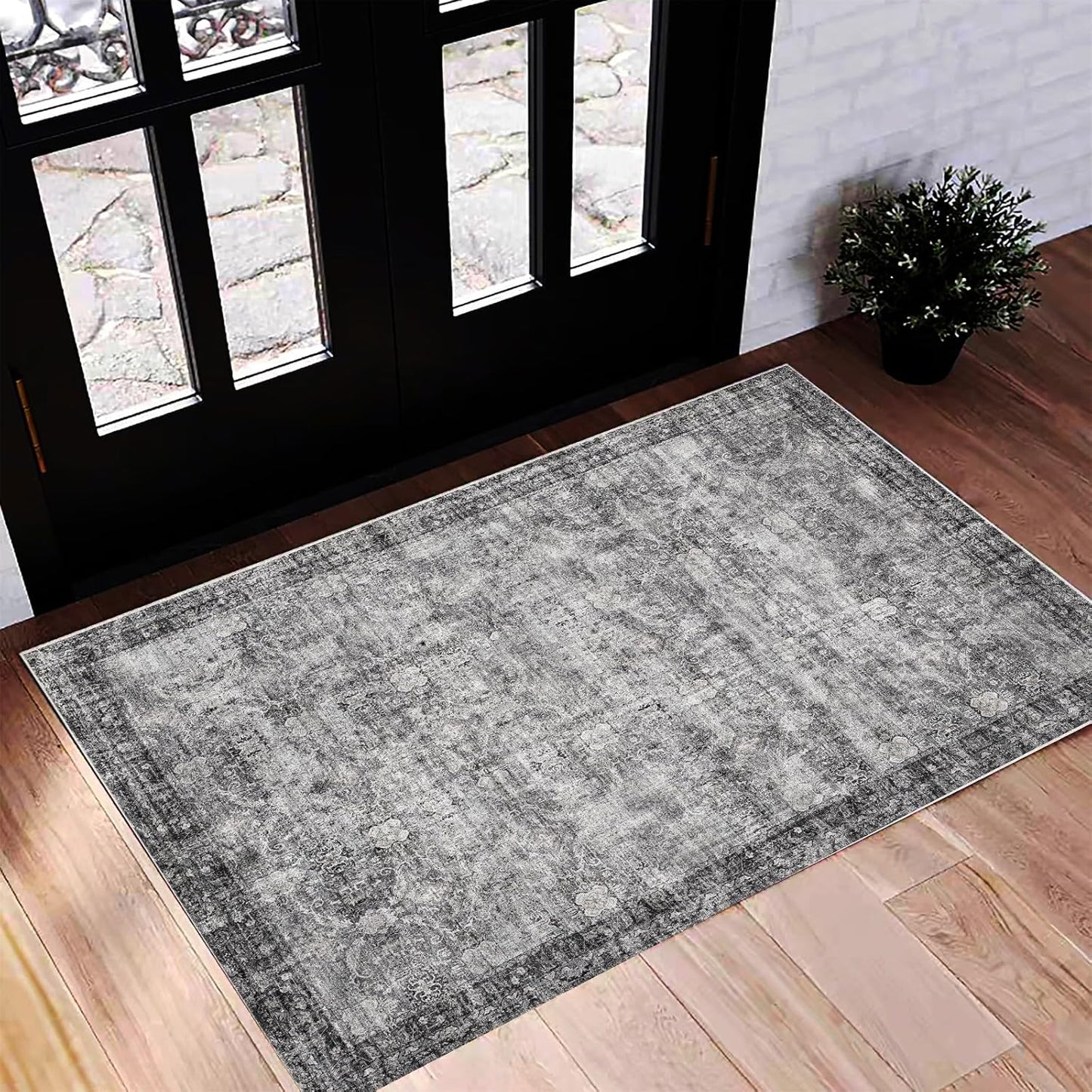 Washable Area Rug 2'x3' Door Mat Vintage Distressed Doormat Indoor Entrance Traditional Thin Rug Floral Print Non Slip Carpet for Kitchen Bathroom Bedroom Living Room