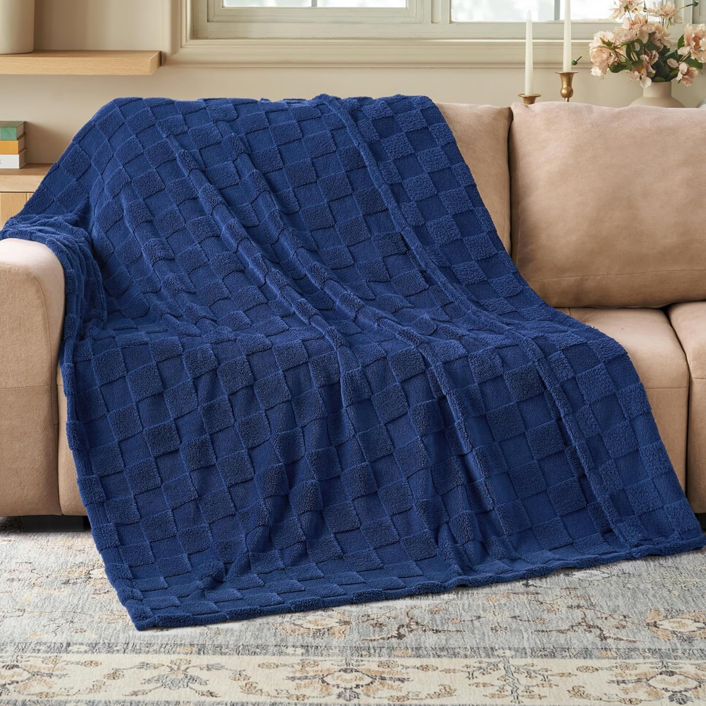 Joiedomi Twin Blanket for Bed, Soft Fleece Blue Checkered Blankets Gifts for Women Mom Girls, 280GSM Cozy Cute Soft Throw Home Room Decor Aesthetic Gifts 60x80 Inches