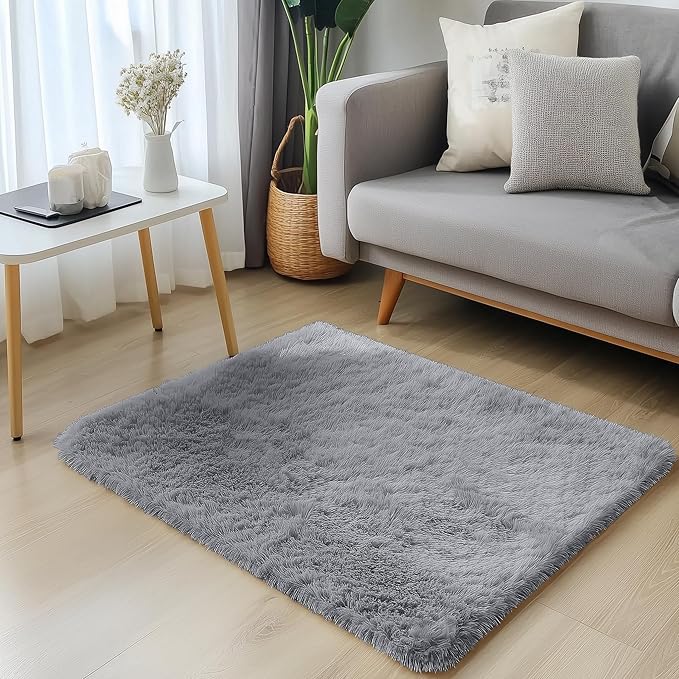 OLANLY 2x3 Machine Washable Small Bedside Rug, Soft Fluffy Shaggy Entryway Throw Rugs for Bedroom, Living Room, Indoor Floor Carpet for Kids Girls Boy, Nursery Rooms, Home Decor Aesthetic, Light Grey