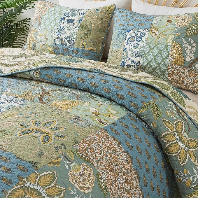 NEWLAKE Quilt Set King Size, 100% Cotton Patchwork Green Bohemian Quilt Sets, Reversible Bedspread Lightweight and Breathable for All Seasons, Soft Quilted Bedspread with 2 Pillow Shams