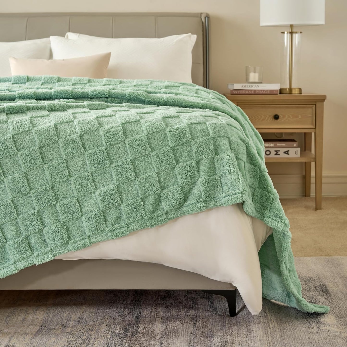 Joiedomi Queen Size Blanket for Bed, Soft Sage Green Fleece Checkered Blankets Gifts for Women Mom Girls, 280GSM Cozy Cute Soft Throw Home Room Decor Aesthetic Gifts 90x90 Inches
