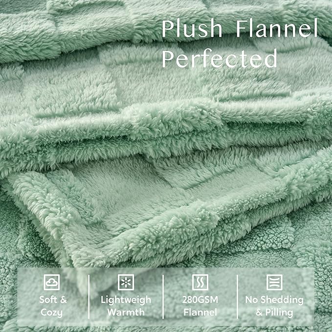 Joiedomi Twin Blanket for Bed, Soft Sage Green Fleece Checkered Blankets Gifts for Women Mom Girls, 280GSM Cozy Cute Soft Throw Home Room Decor Aesthetic Gifts 60x80 Inches