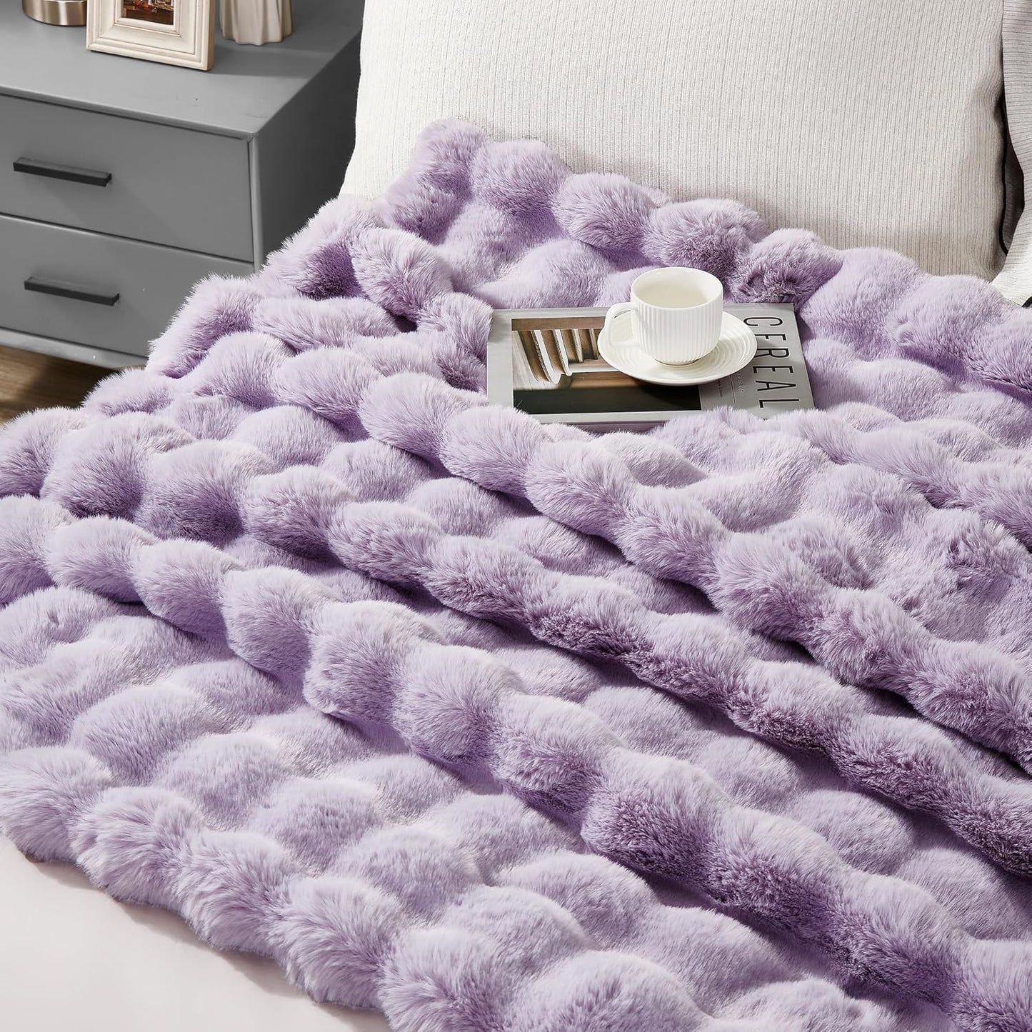 JONIYEAR Soft Fuzzy Bubble Faux Rabbit Fur Throw Blanket 50" x 60", Double Sided Aesthetic Warm Fluffy Blanket for Winter,Luxury Cozy Puffy Shaggy Plush Furry Blankets for Couch Sofa Bed, Lilac Purple