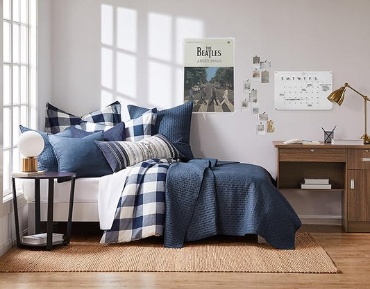 Levtex Home Cross Stitch Reversible Twin XL/Twin Quilt Set (68x86in) with 1 Pillow Sham (26x20in) - Stitch Texture - Navy - Cotton Twin/Twin Size Quilt Bedding Set - Lightweight, Soft, Pre-Washed