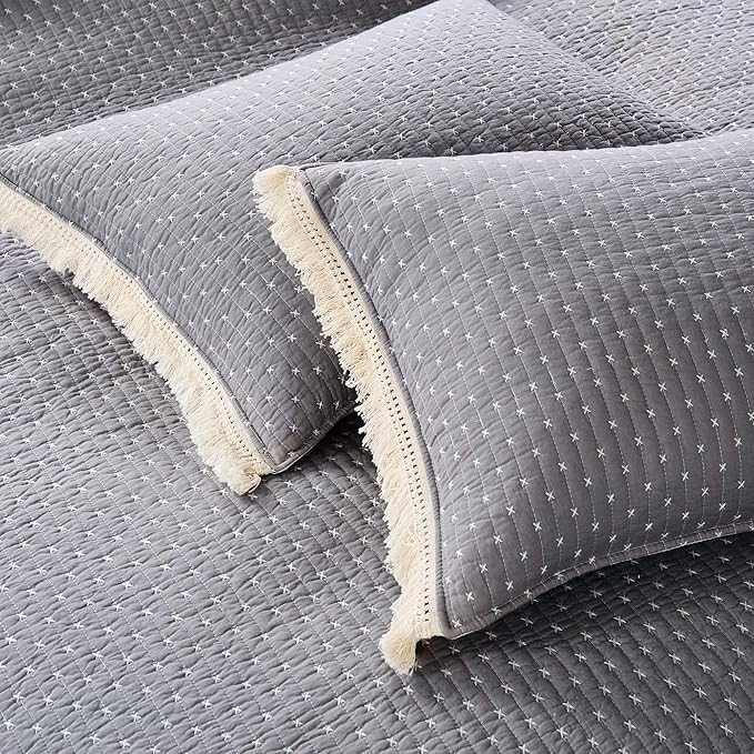 Levtex Home Cross Stitch Reversible Twin XL/Twin Quilt Set (68x86in) with 1 Pillow Sham (26x20in) - Stitch Texture - Grey and White - Cotton Twin Size Quilt Bedding Set - Lightweight Soft Pre-Washed
