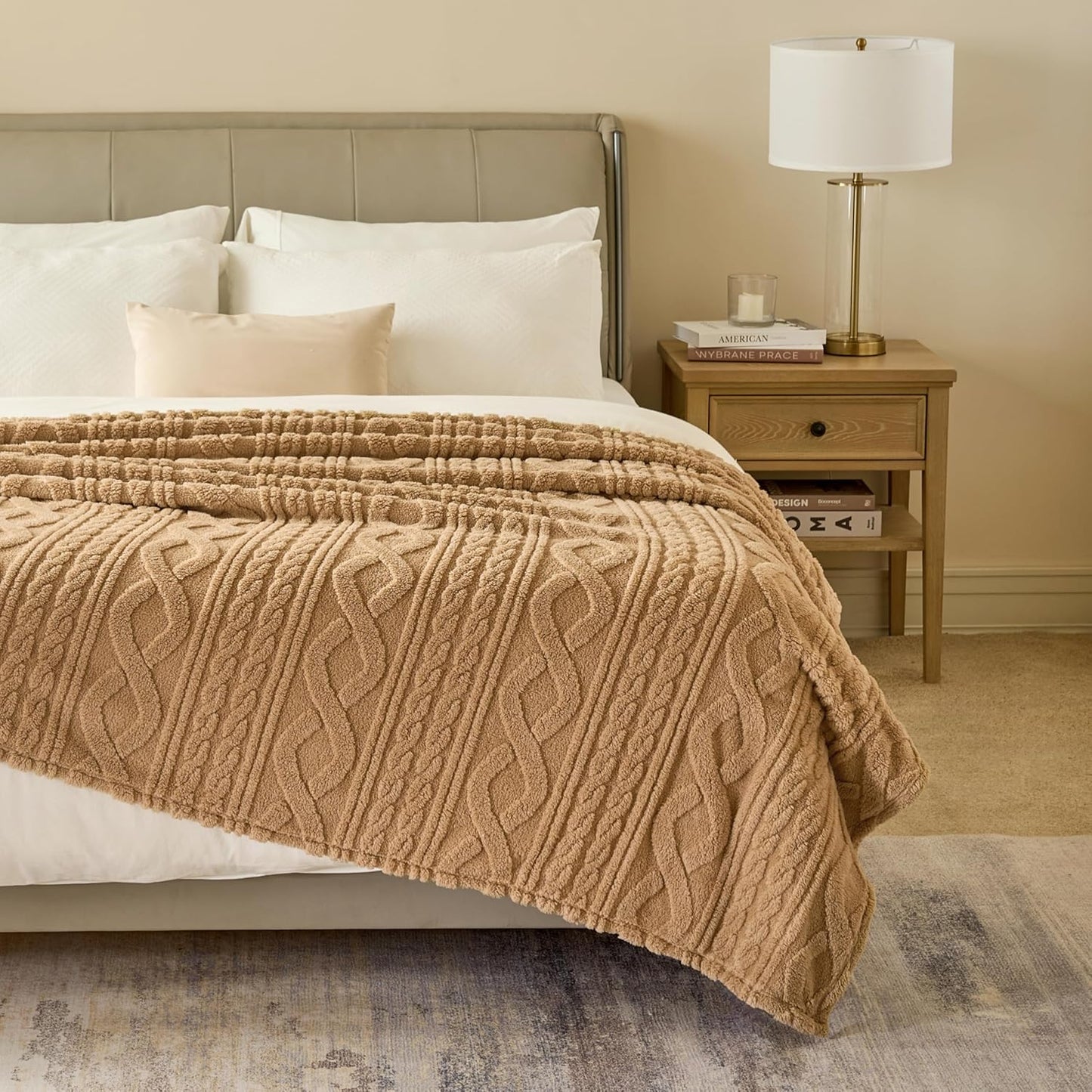 Joiedomi Queen Size Blanket for Bed, Soft Brown Fleece Blankets Gifts for Women Mom Girls, 280GSM Cozy Cute Soft Throw Home Room Decor Aesthetic Gifts 90x90 Inches