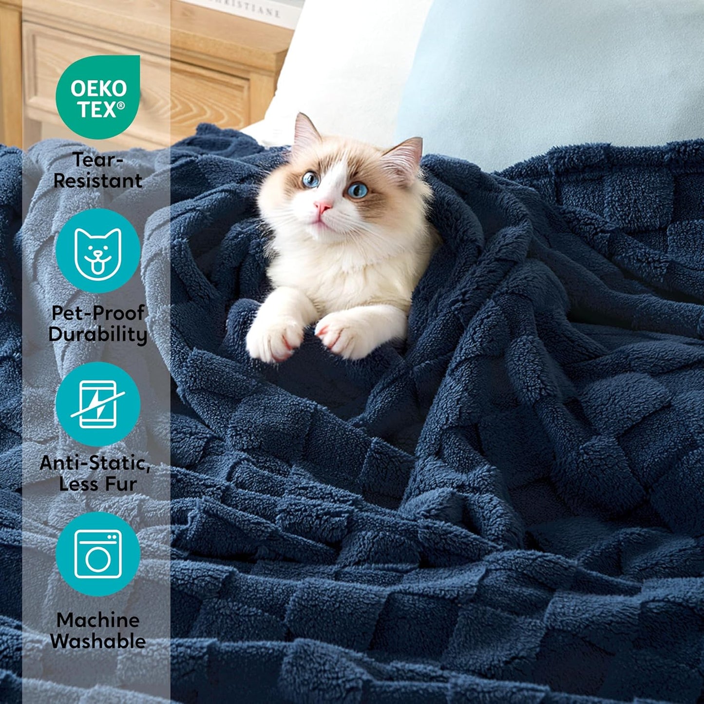 Joiedomi Queen Size Blanket for Bed, Soft Blue Fleece Checkered Blankets Gifts for Women Mom Girls, 280GSM Cozy Cute Soft Throw Home Room Decor Aesthetic Gifts 90x90 Inches