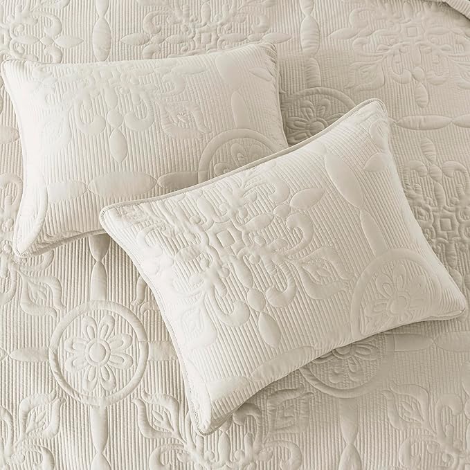 Ivory Damask Quilt King Size Bedding Sets with 2 Pillow Shams, Cream Boho Bedspread Lightweight Soft Farmhouse Vintage Bohemian Coverlet Retro Jacquard Pattern Bed Cover for All Season, 3 Pieces