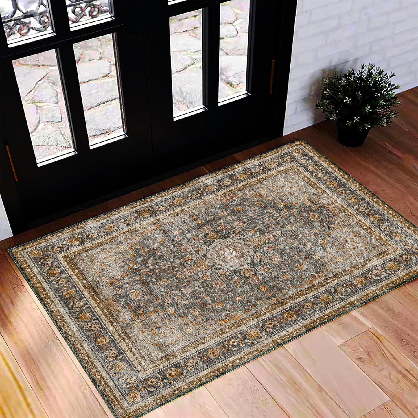 Washable Area Rug 2'x3' Door Mat Vintage Distressed Doormat Indoor Entrance Traditional Thin Rug Floral Print Non Slip Carpet for Kitchen Bathroom Bedroom Living Room