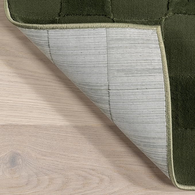 nuLOOM 8' x 10' Indoor Area Rug, 100% Recycled PET, Machine Washable, Oeko-TEX Certified, Medium Pile, Pet-Friendly, Alaiya Checkered Green