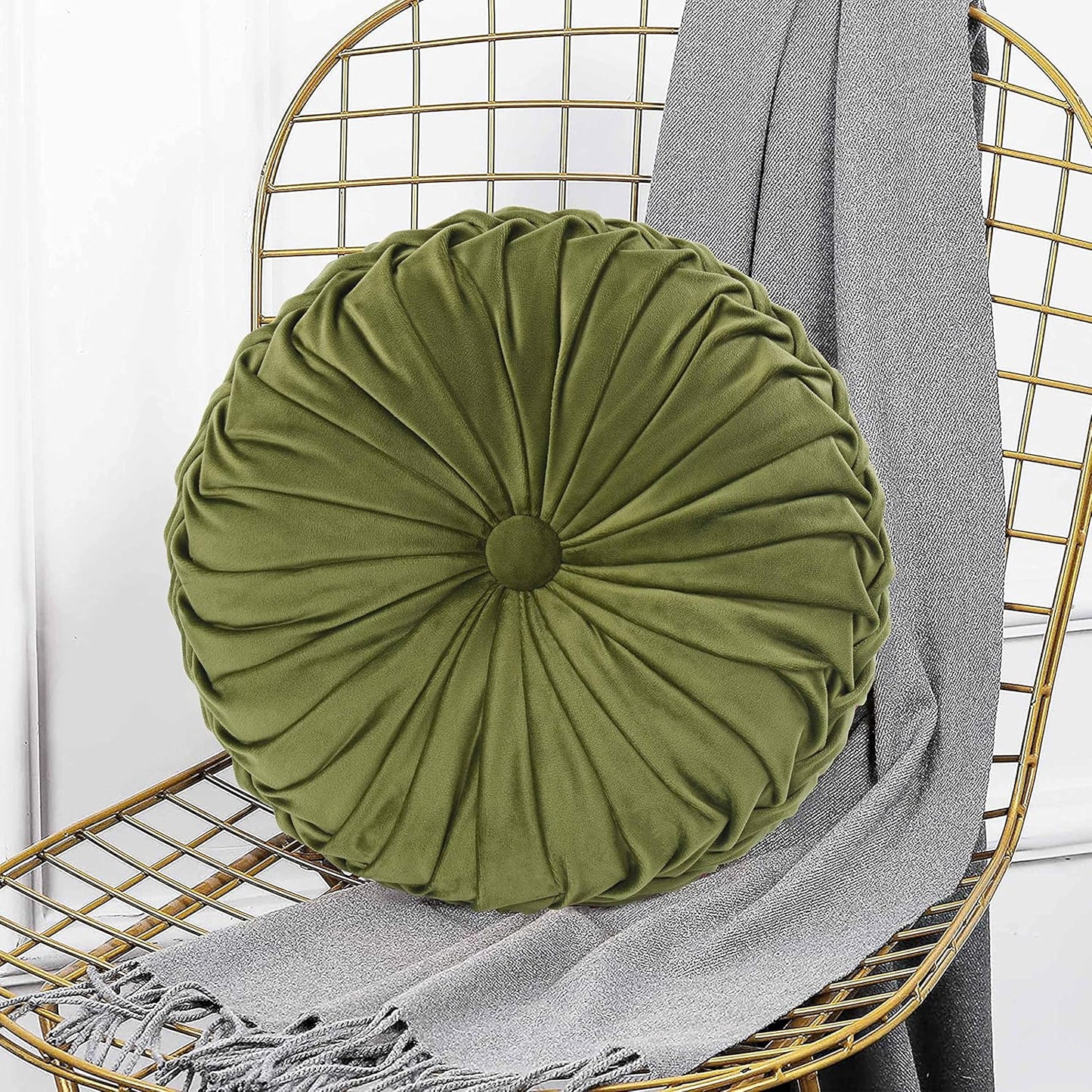 HIG Set of 2 Decorative Round Pleated Throw Pillows, Classy Accent Pumpkin Throw Pillows with Center Button, Vintage Velvet Floor Pillows for Sofa Couch Vanity Chair Bed, Olive, 14.5" Diameter(Ripple)